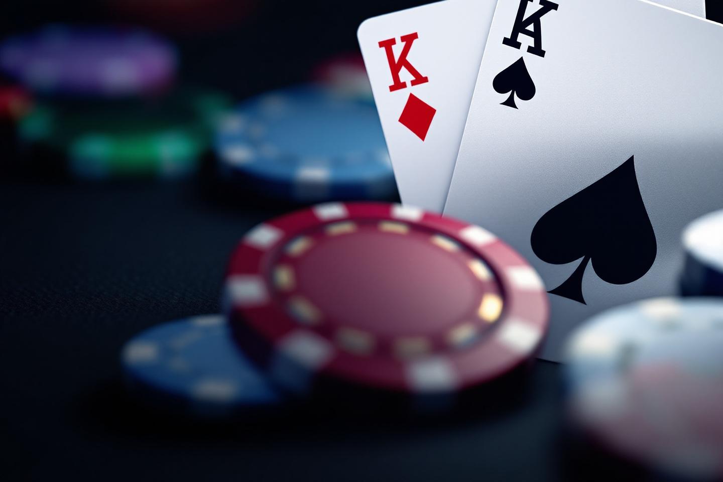 Pokerbonus omsättning - Komplett guide för svenska spelare 2025